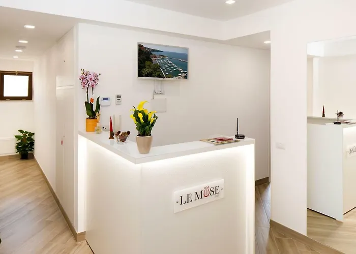 Alojamento de Acomodação e Pequeno-almoço Le Muse 4*